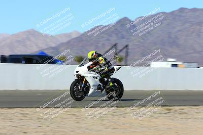 media/Jan-09-2022-SoCal Trackdays (Sun) [[2b1fec8404]]/Front Straight Speed Shots (1pm)/